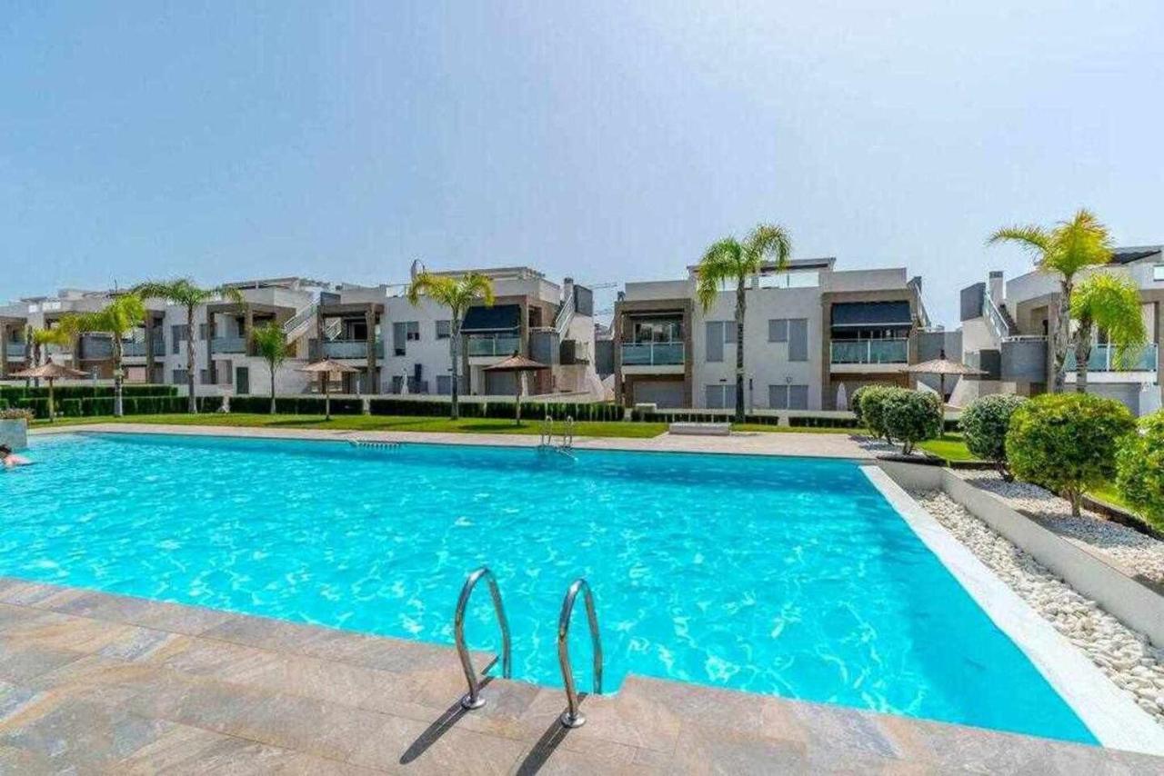 Espanhouse Caroline Bungalow Torrevieja Eksteriør billede