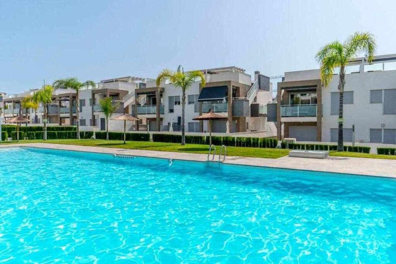 Espanhouse Caroline Bungalow Torrevieja Eksteriør billede
