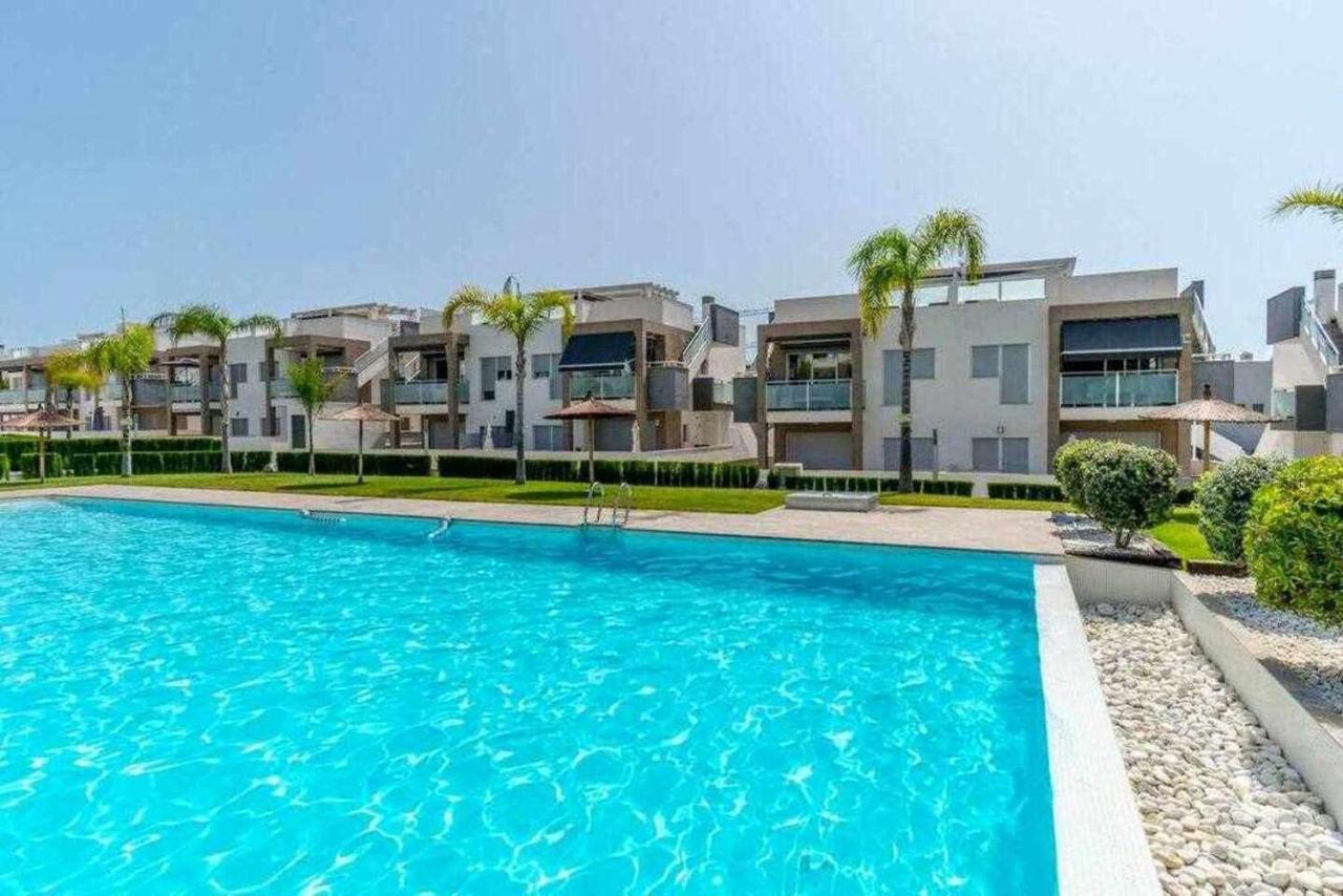 Espanhouse Caroline Bungalow Torrevieja Eksteriør billede