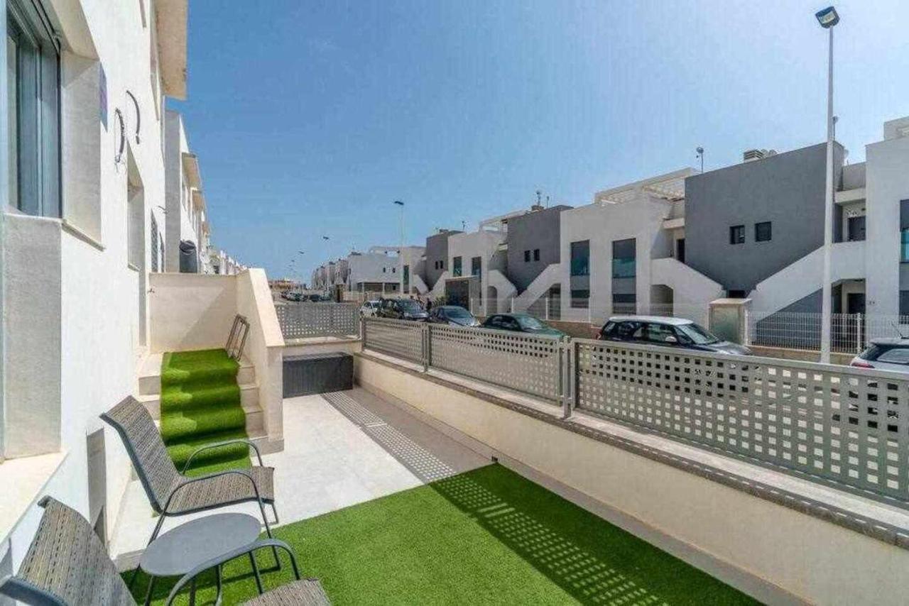 Espanhouse Caroline Bungalow Torrevieja Eksteriør billede