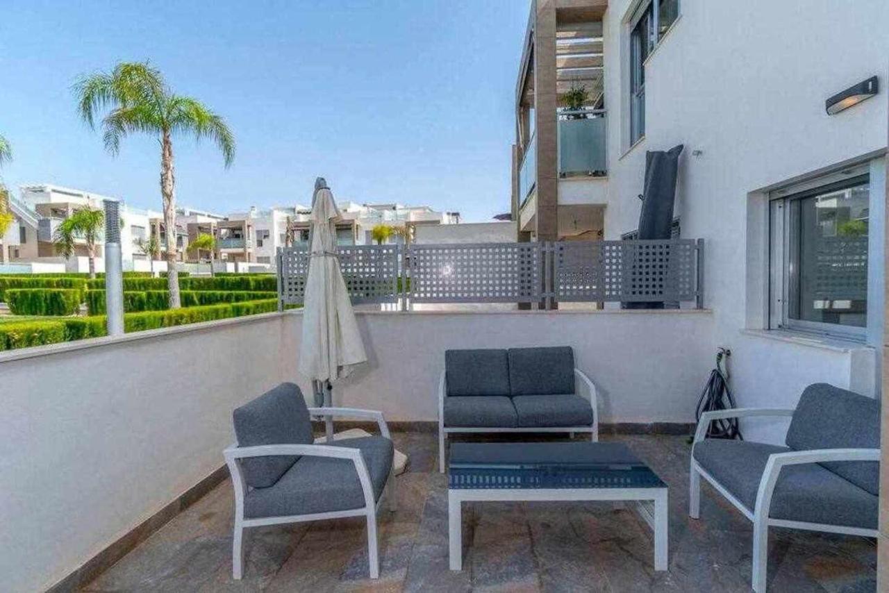 Espanhouse Caroline Bungalow Torrevieja Eksteriør billede