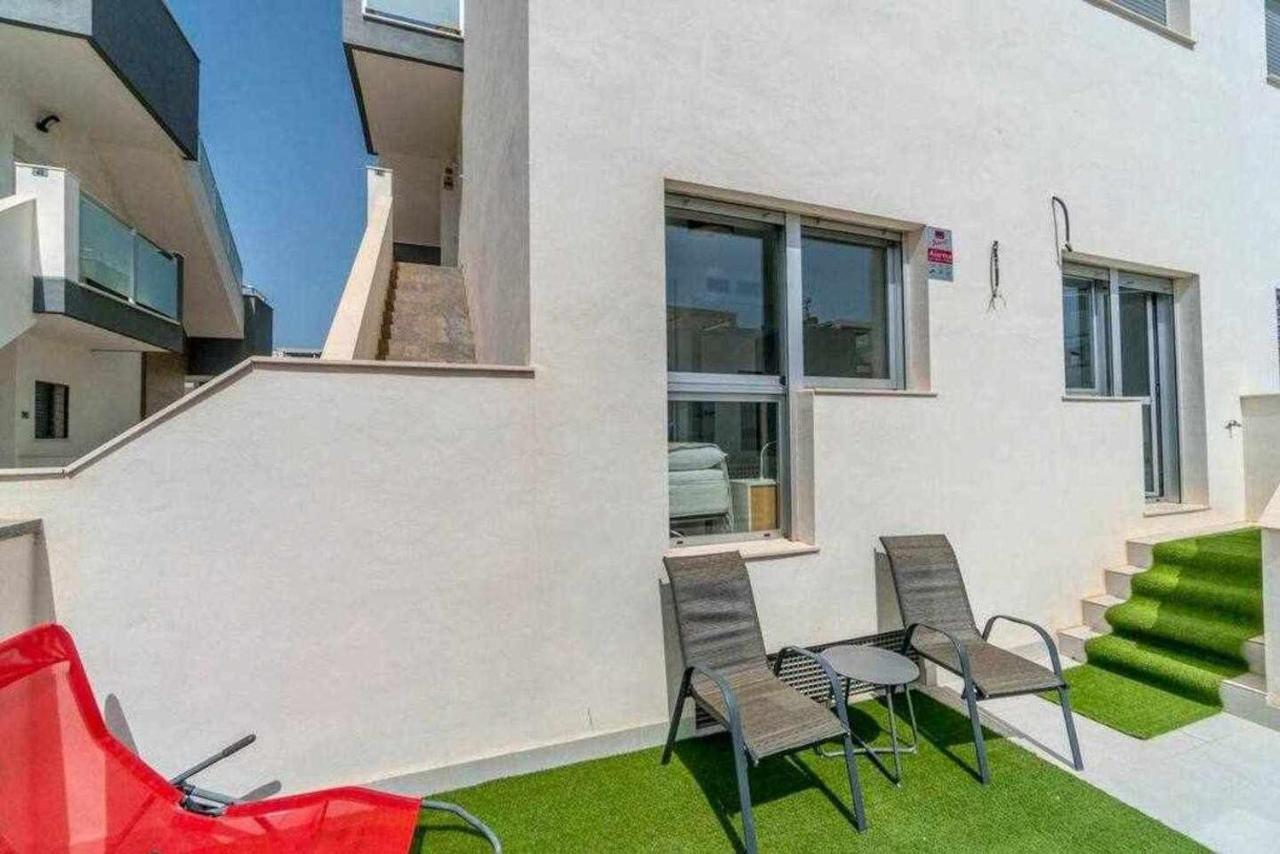 Espanhouse Caroline Bungalow Torrevieja Eksteriør billede
