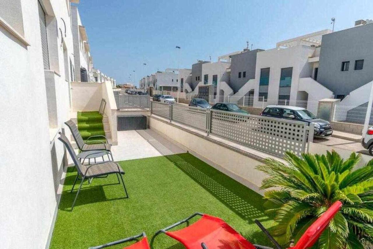 Espanhouse Caroline Bungalow Torrevieja Eksteriør billede